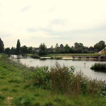 Bed & Breakfast Bij Paul En Sabine *